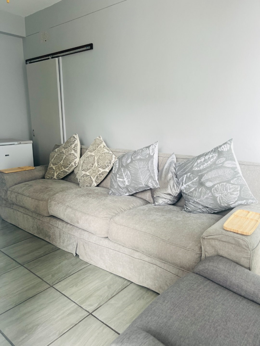 2 Bedroom Property for Sale in Mossel Bay Central Western Cape